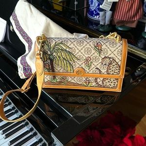 Tory Burch bag NWOT